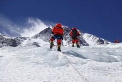 为什么登顶珠峰是人类的极限挑战?珠峰有两个“身高”，你知道吗（人类最佳身高）