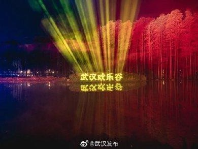 （smiley品牌什么档次）Smiley”IP灯组首次落地武汉