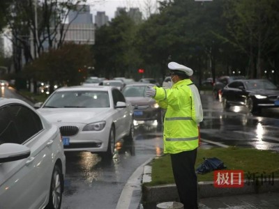 今天高速是否免费? 仅此一天!全国高速公路对7座及以下小客车实行免费通行政策