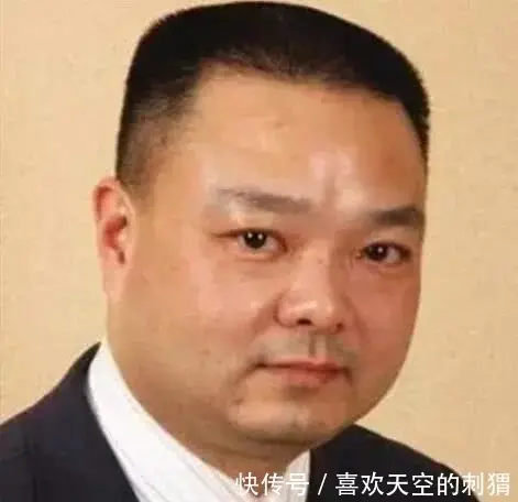 (任正非有几个孩为什么不同姓)任正非三个孩为什么不同姓?孟晚舟、任平、姚安娜起源在婚姻  第4张