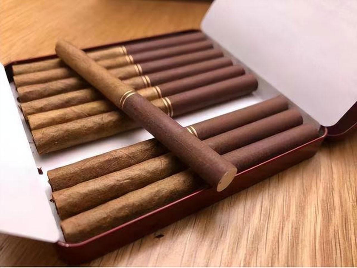 (雪茄多少钱一支)一支烟堪比一套房，世上最贵雪茄782万，它凭啥敢卖这么贵?  第15张