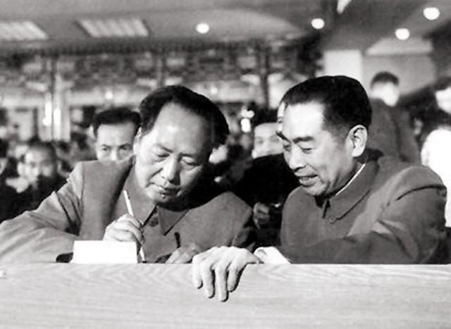 (部队团级干部工资是多少钱)1955年授衔后，国家领导人及开国将帅拿多少工资?许光达例外  第6张