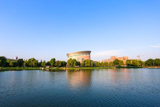 (大学老师工资一般多少钱一个月)我，浙江省属大学老师，告诉你一年收入有多少  第1张