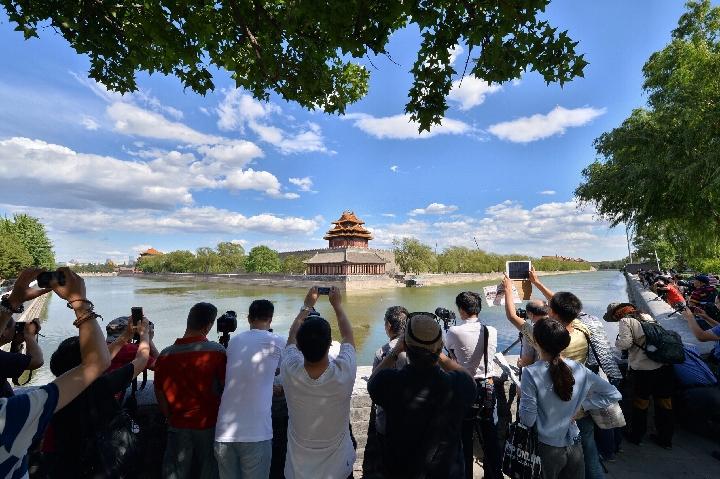 （故宫博物院介绍）从紫禁城到人民的博物院:故宫见证中国变迁  第2张