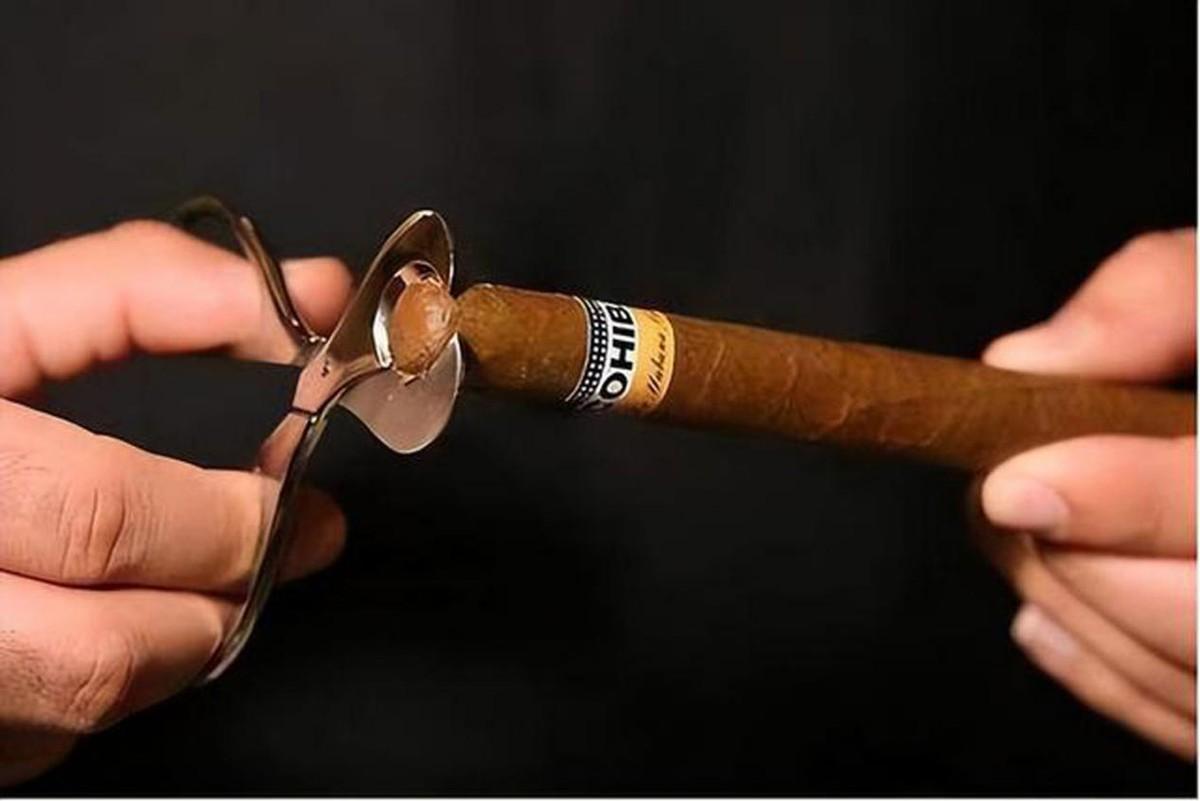 (雪茄多少钱一支)一支烟堪比一套房，世上最贵雪茄782万，它凭啥敢卖这么贵?  第5张