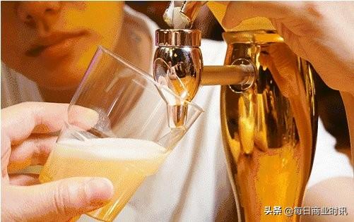 (helens各个酒的度数)武汉汇和城「Helens酒吧」找到年轻人的聚会天堂  第6张
