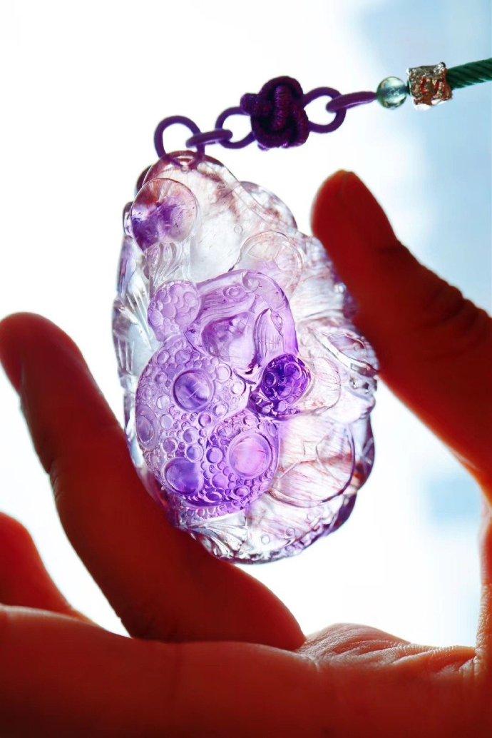 （超七水晶属于什么档次）为什么紫发晶又叫超七水晶?紫发晶又叫旋律石吗?  第1张