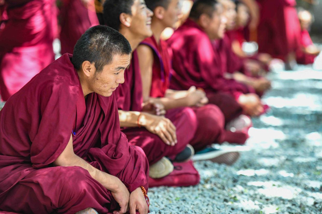 （色拉寺简介）西藏必去!这是拉萨三大寺之一的色拉寺，每天都可以看精彩的辩经  第20张