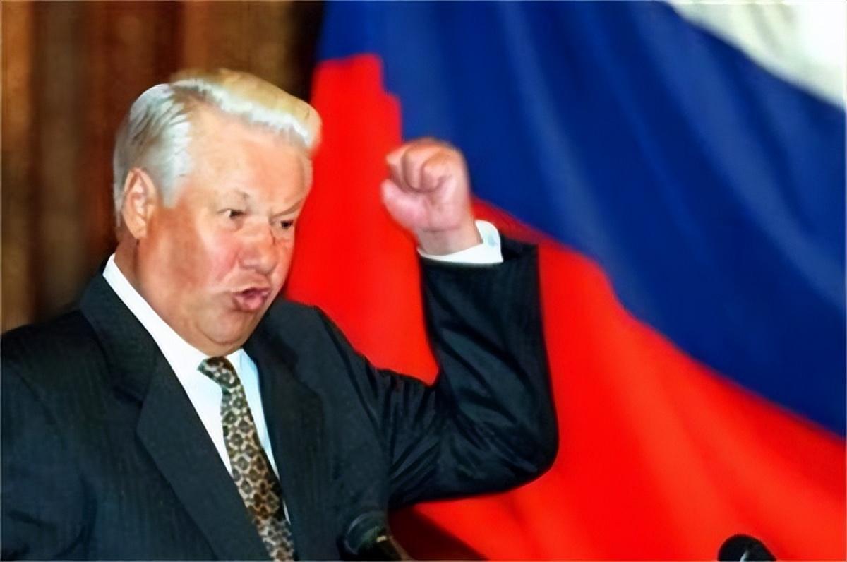 (苏联总统)叶利钦为什么非要搞垮苏联，当苏联总统不好吗?久加诺夫道出原因  第16张