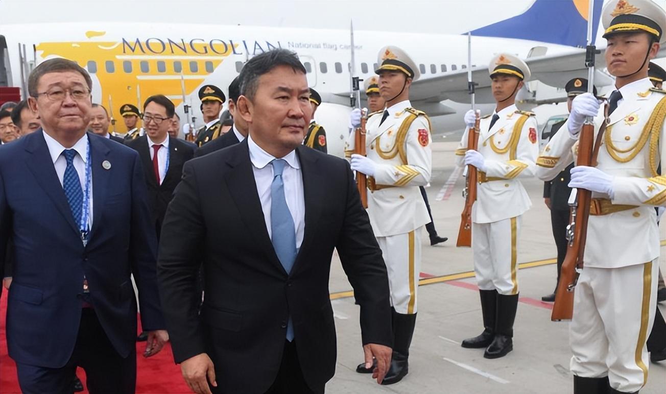 (蒙古国总统)2020年送中国三万只羊的蒙古国总统，如今涉嫌贪腐18亿，跑路了?  第6张